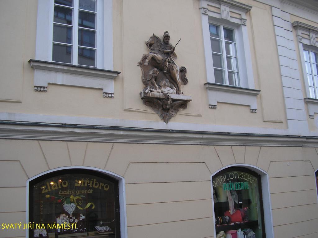 Penzion U Žabáka Mikulov Kültér fotó
