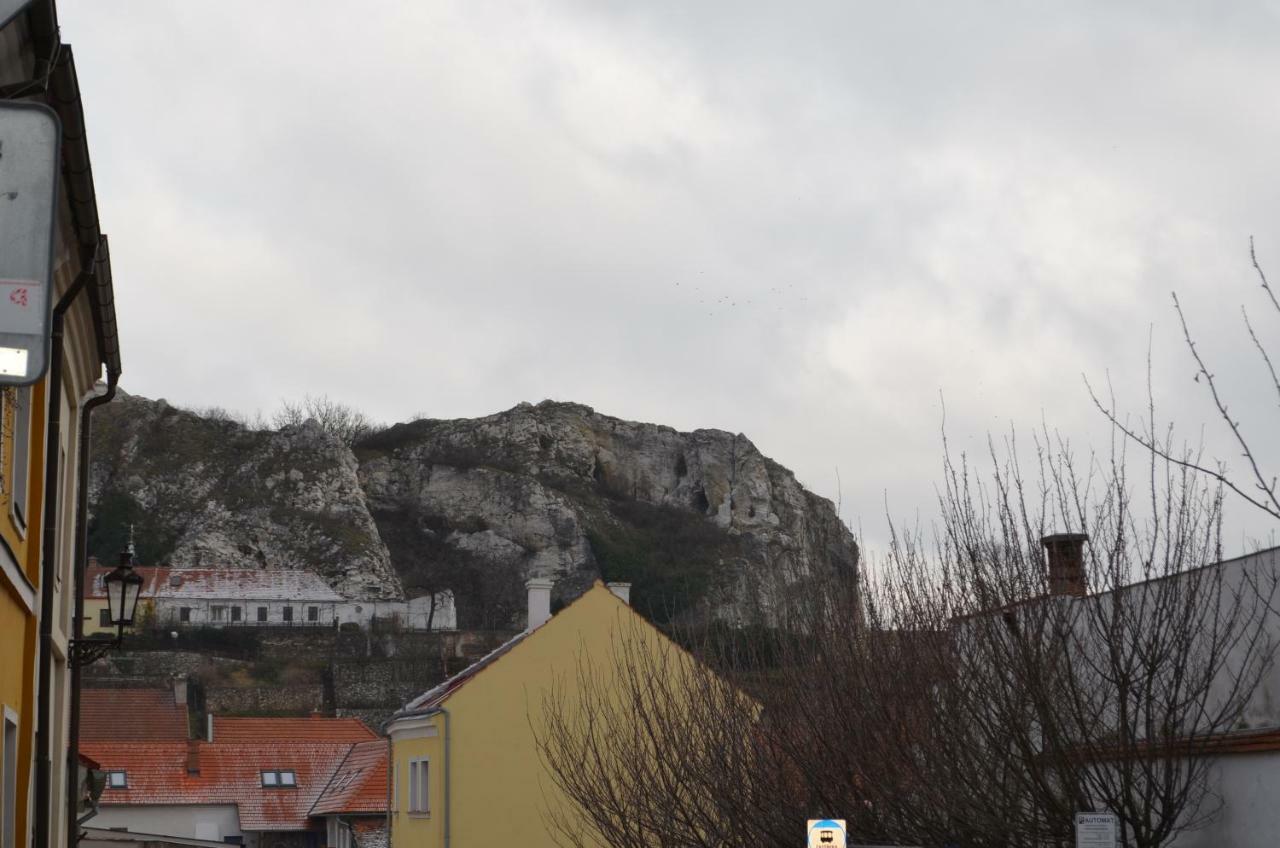 Penzion U Žabáka Mikulov Kültér fotó