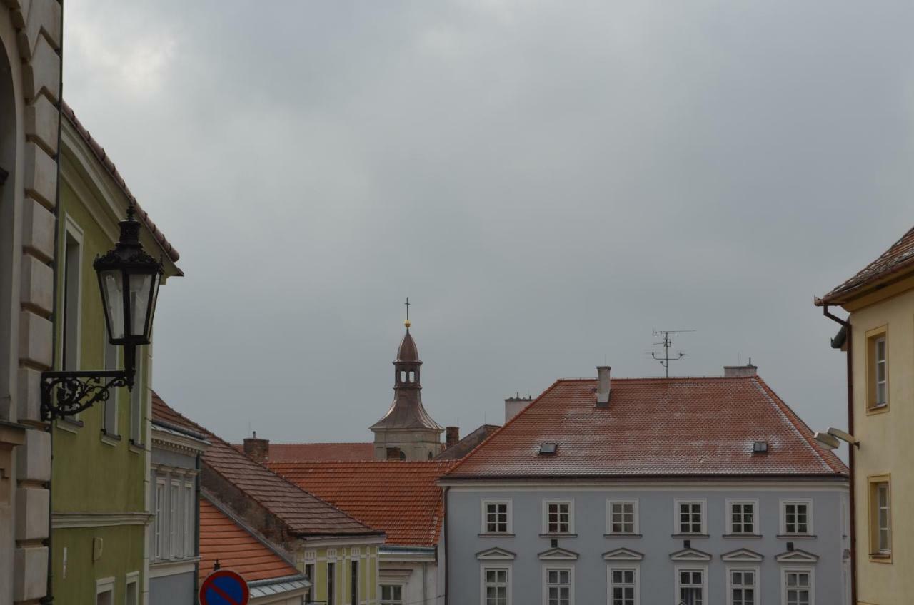 Penzion U Žabáka Mikulov Kültér fotó